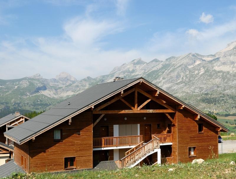 Madame Vacances Residence La Crete Du Berger Agnières-en-Dévoluy Exterior foto